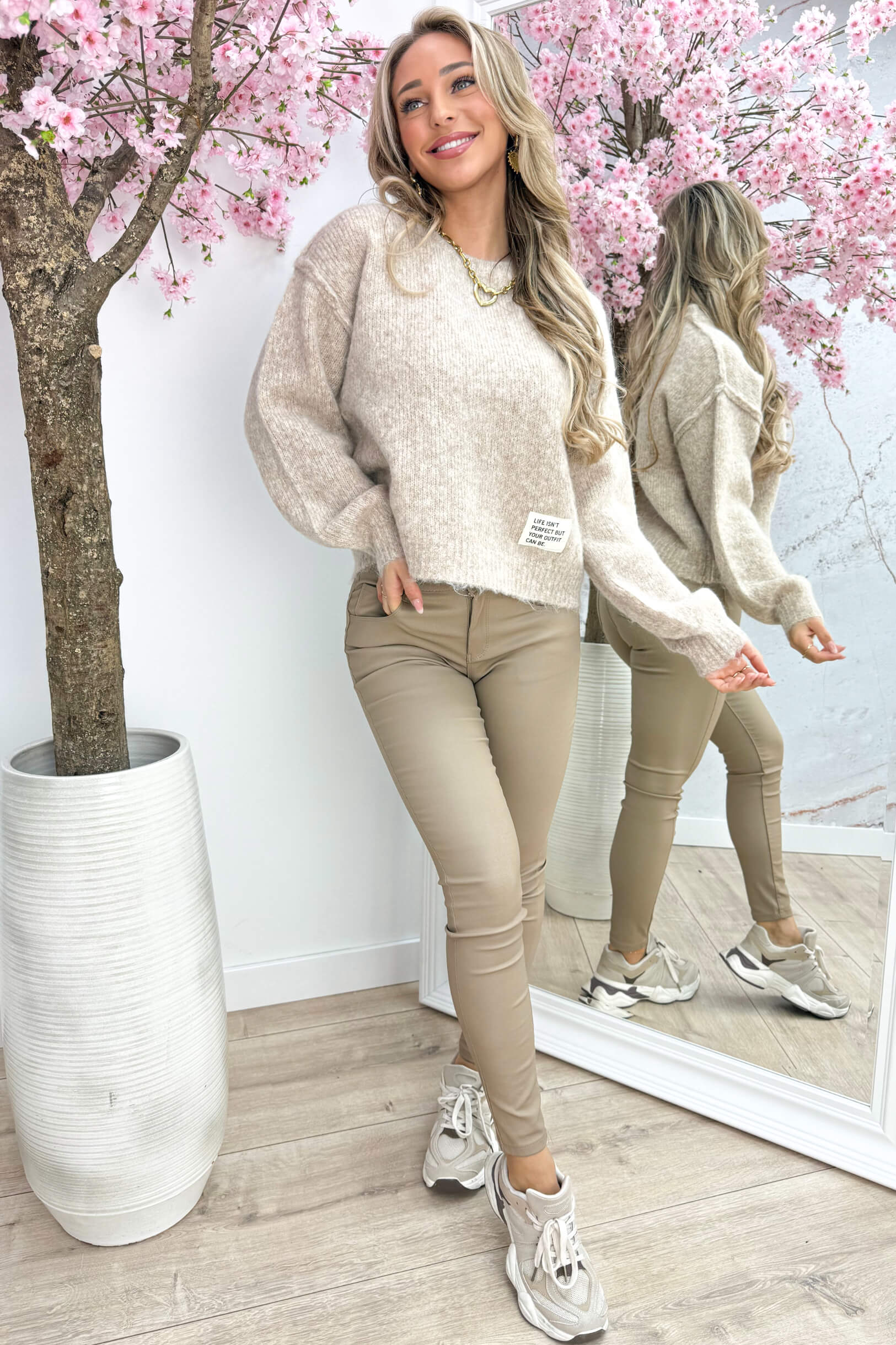 Perfect embleem knitted trui - Dk. beige