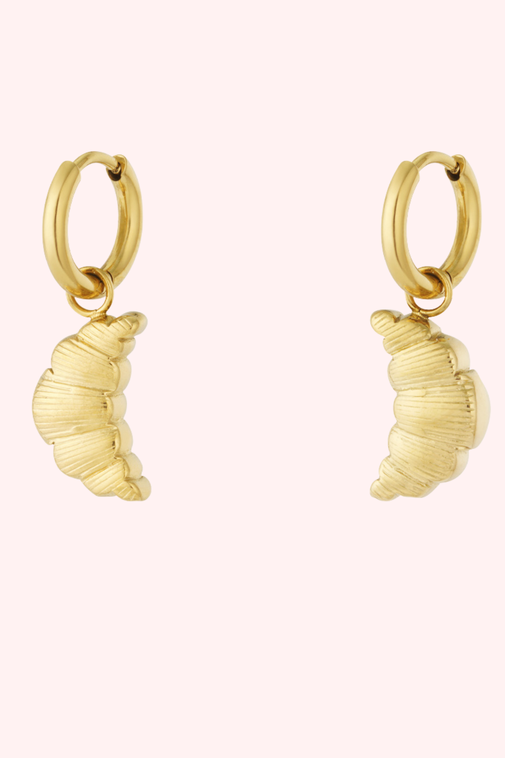 Mini croissant earring - gold