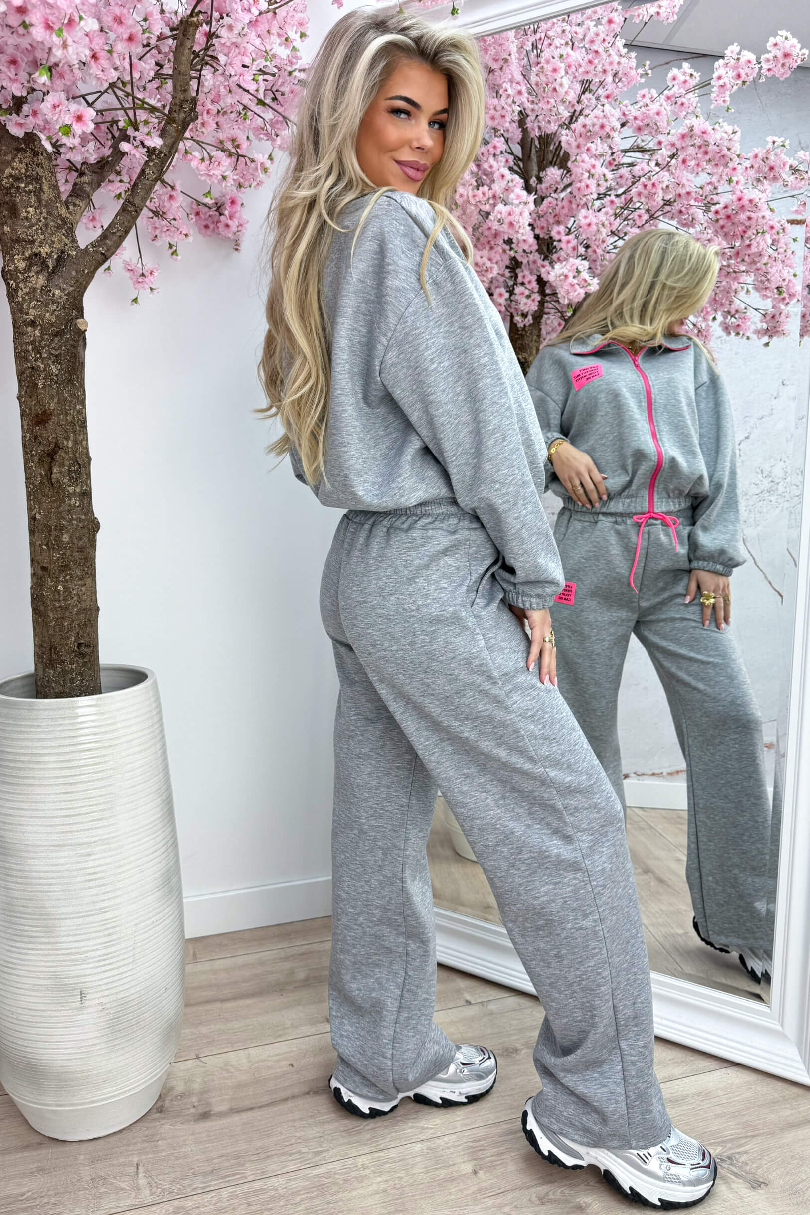Neon perfect embleem comfy co-ord - Lt. grijs