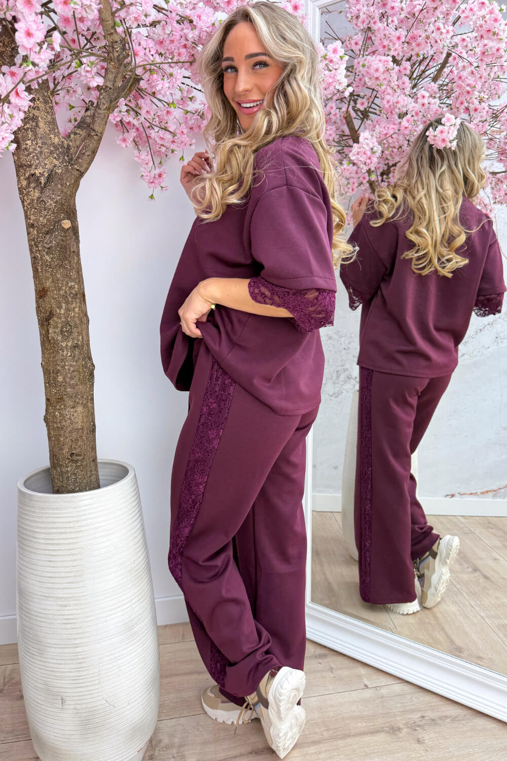 Lounge in lace comfy co-ord - Bordeaux