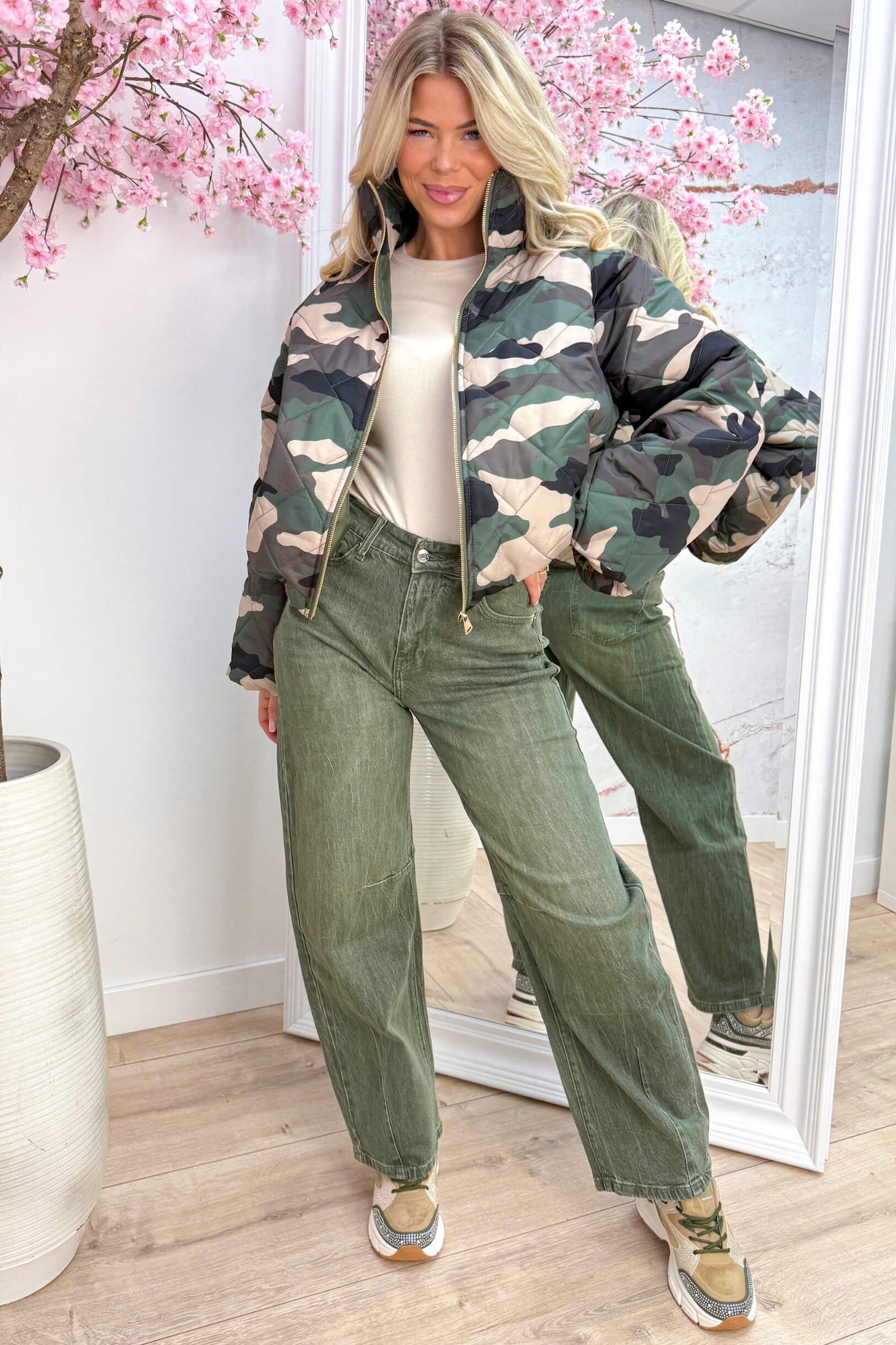 Can't see me bomber - Army