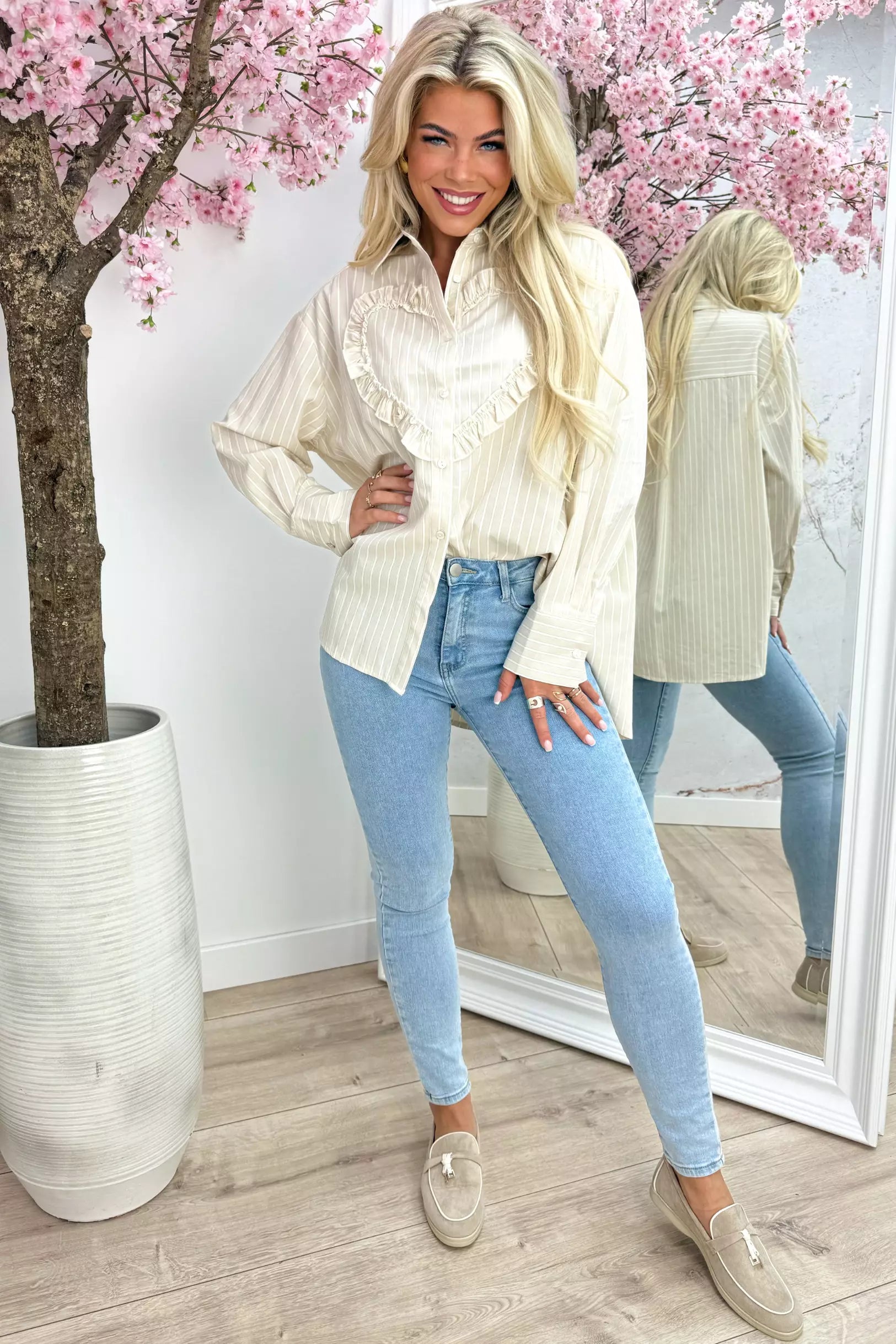 Ruffly heart stripe blouse - Beige