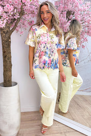 Flower lace blouse - Lt. Geel