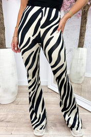 Zebra travel flair pants - Zwart