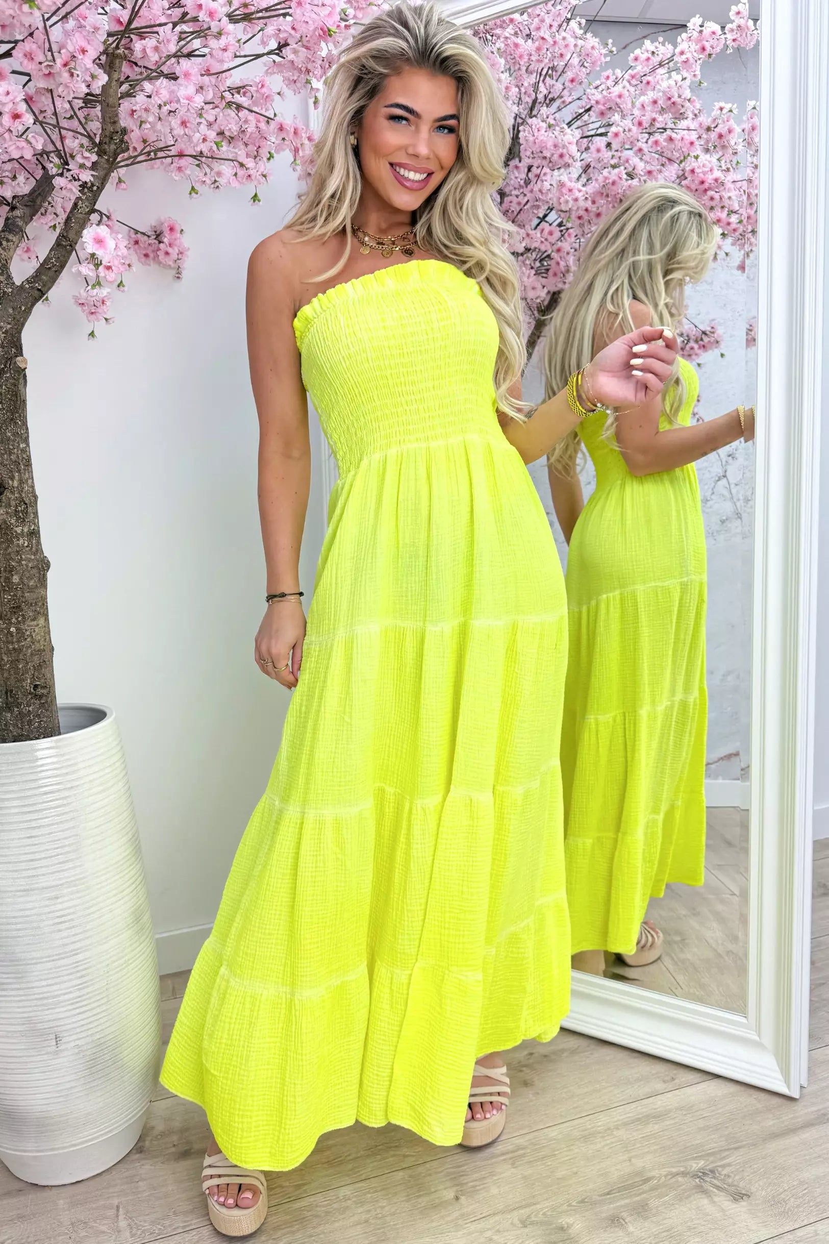 Neon strapless cotton maxi dress - Geel