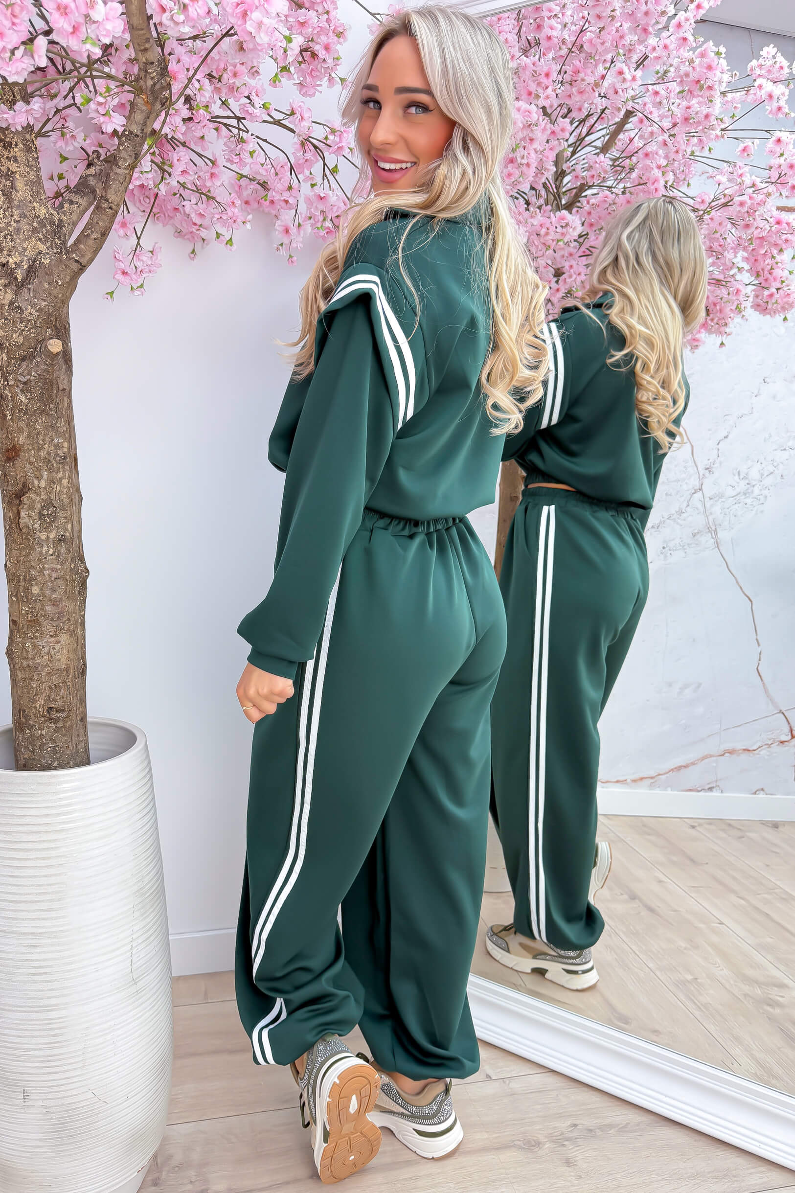 Plans can wait comfy co-ord - Dk. groen
