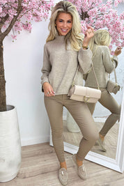 Love me softly trui - Taupe