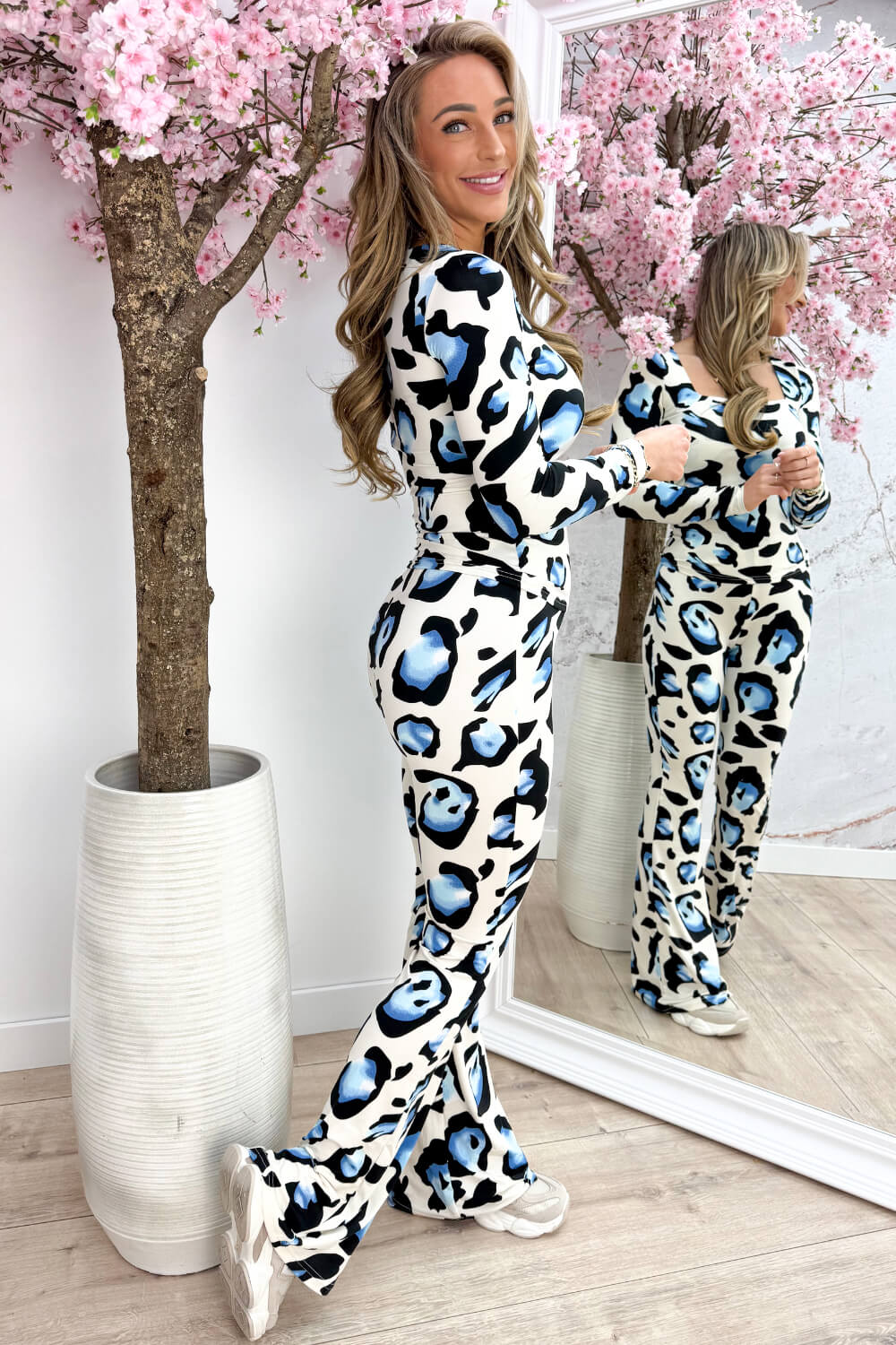 Big leopard squared travel topje - Blauw