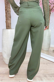 She means business pantalon - Army