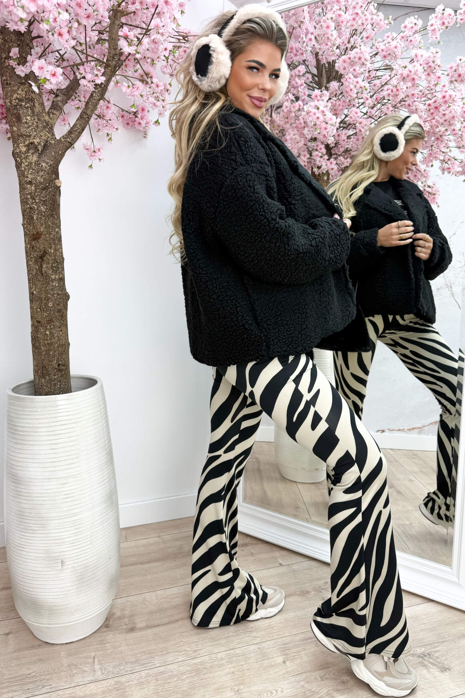Snuggle up teddy jacket - Zwart
