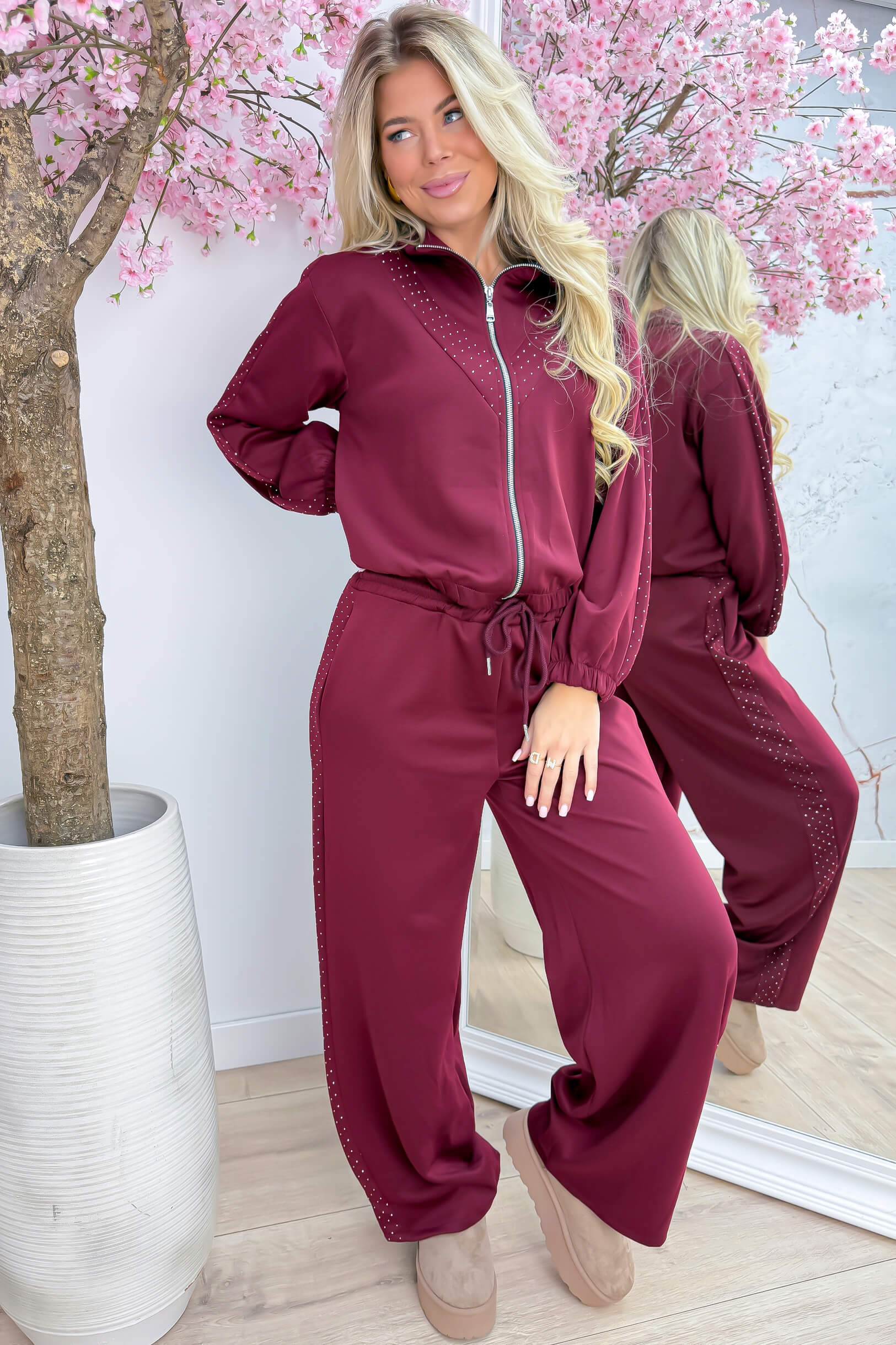 Sporty but sparkly comfy co-ord - Bordeaux