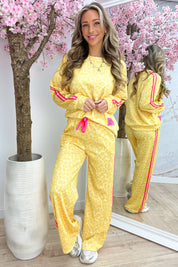 Leopard perfect embleem comfy co-ord - Geel