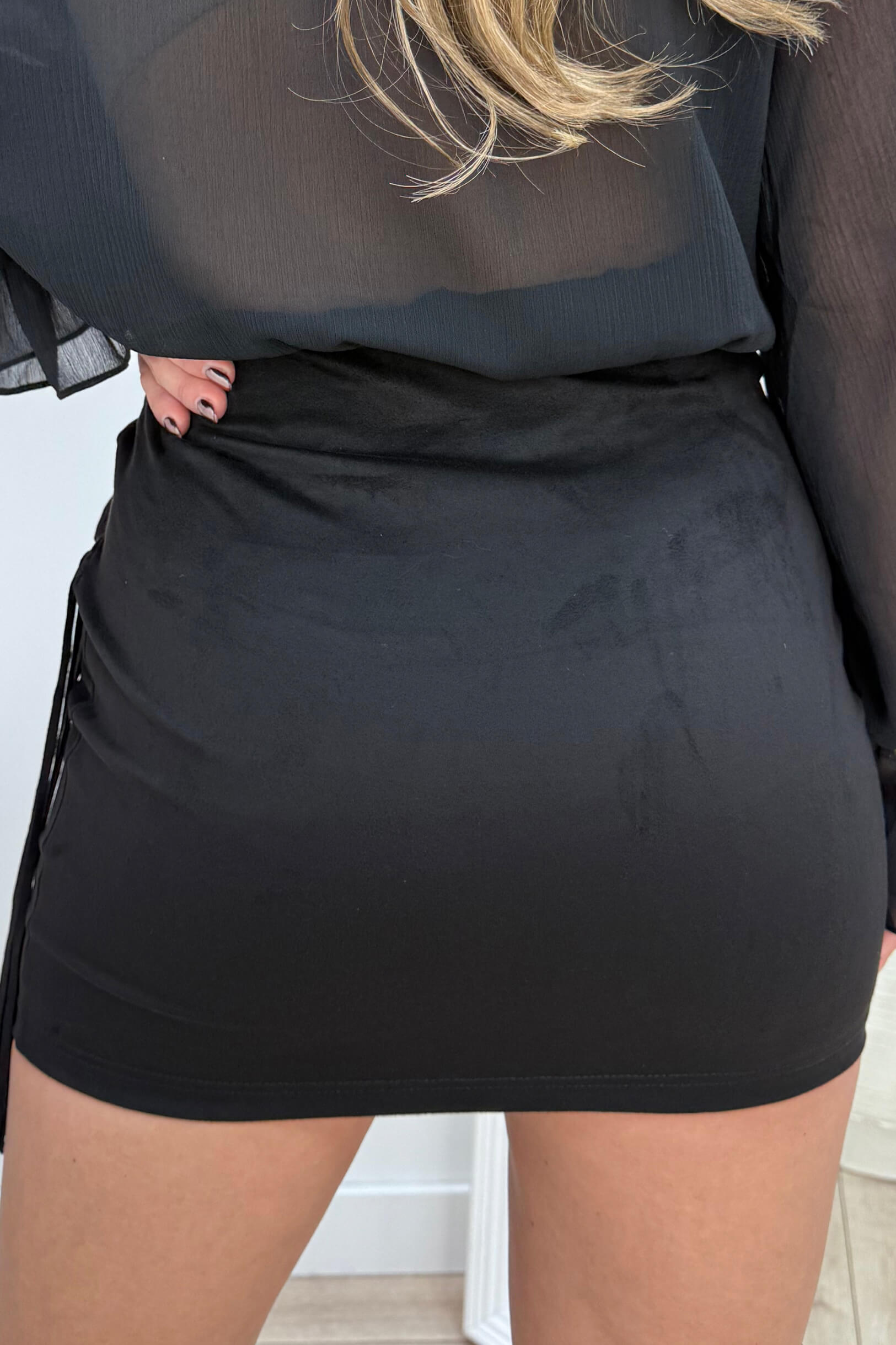 Belted suede look fringe skirt - Zwart