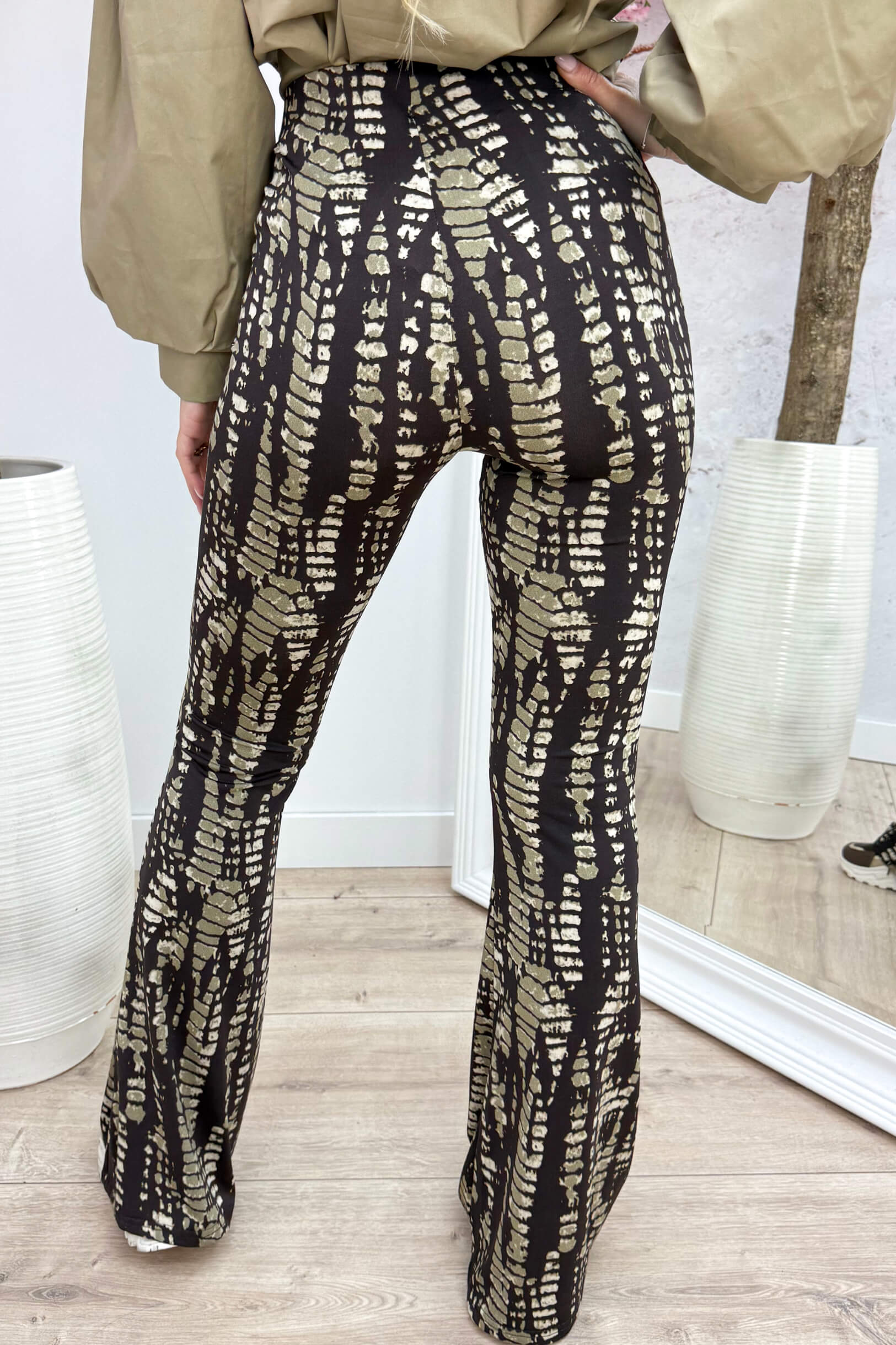 Mystery travel flair pants - Bruin