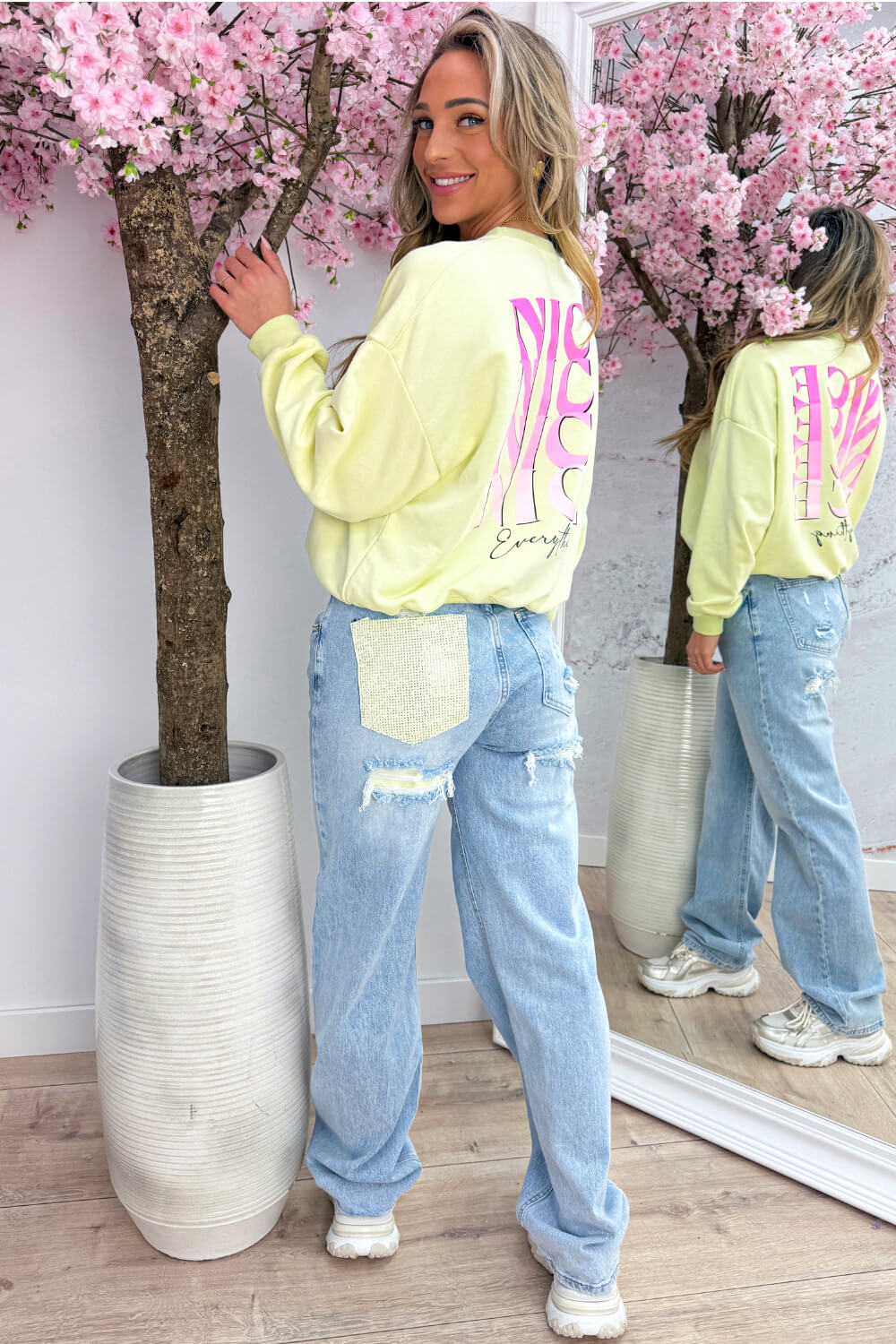 Nice everything sweater - Geel