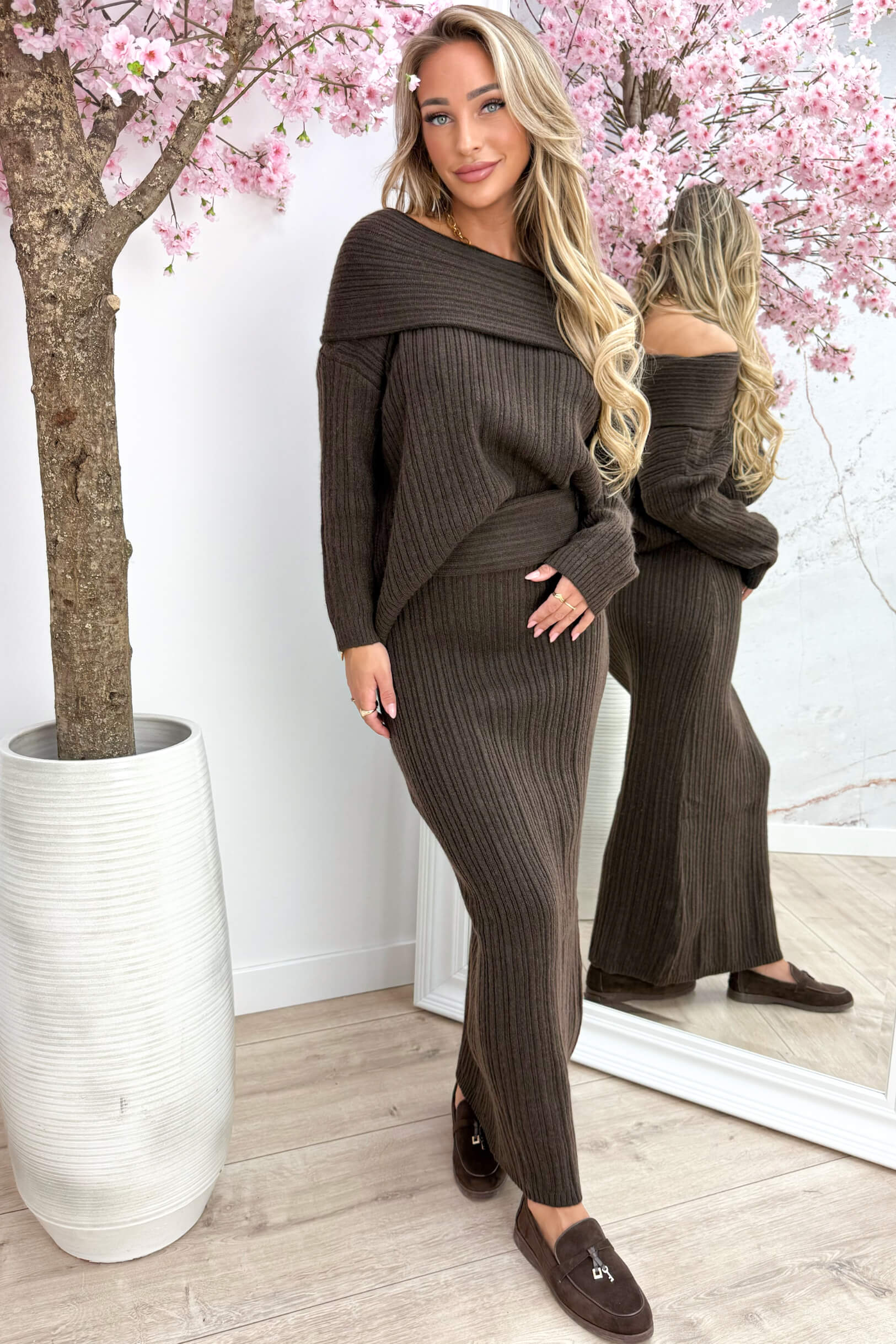 Knitted ribbed comfy set - Bruin