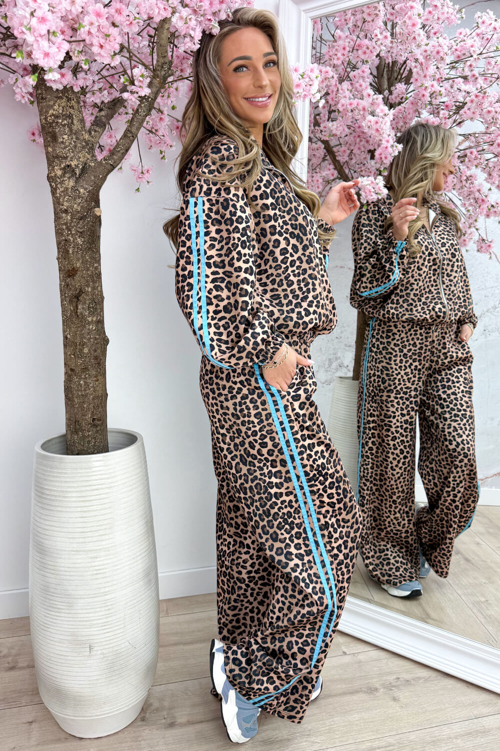 Leopard stripe vest - Sky blue