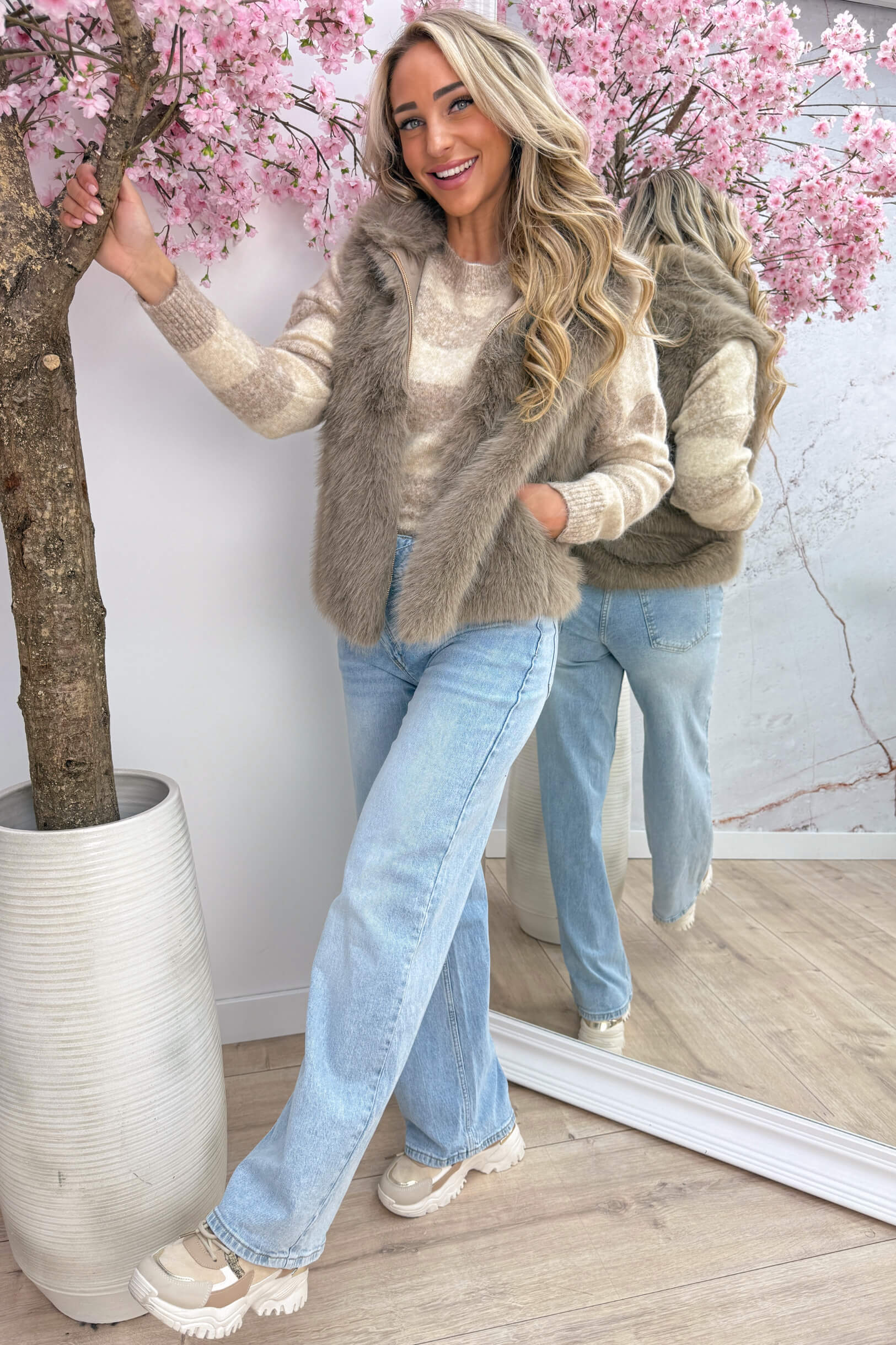 So fluffy gilet - Taupe