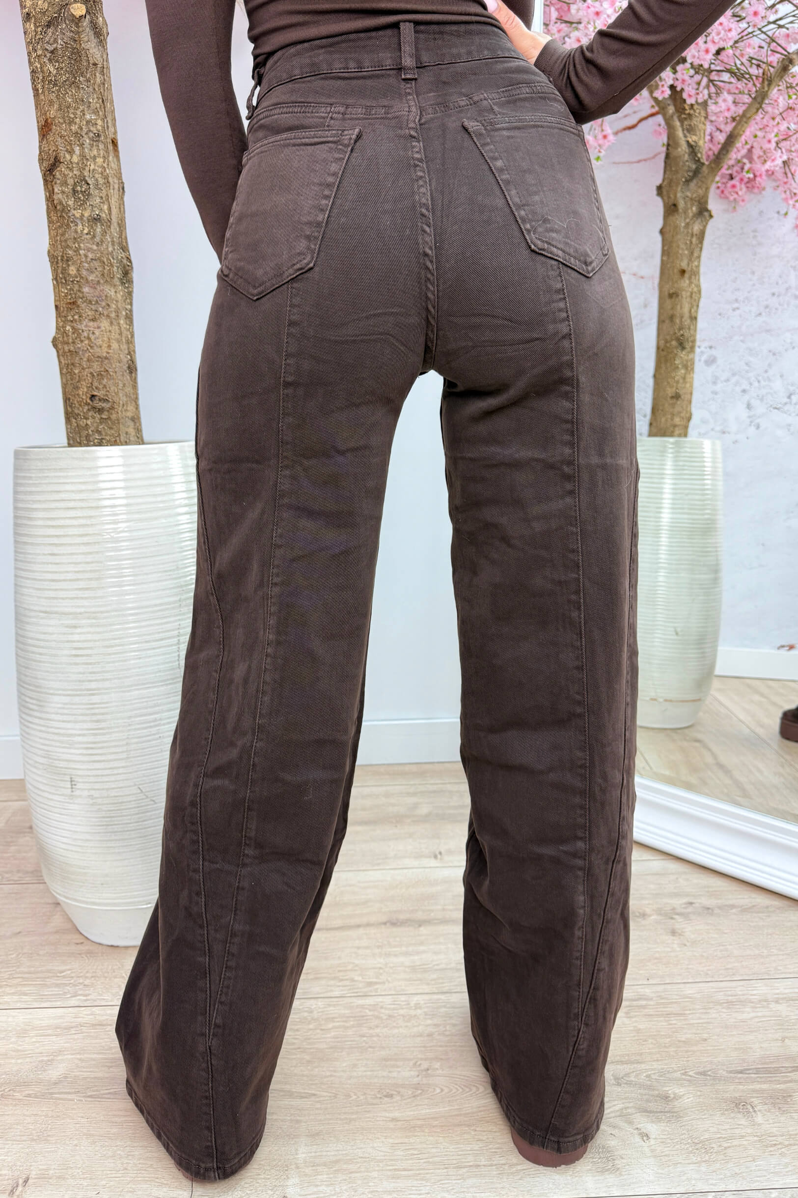 Seam to impress wide leg jeans - Bruin