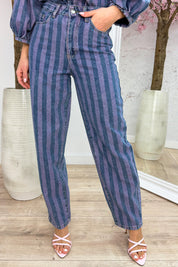 Not your basic straight leg jeans - Jeans blue