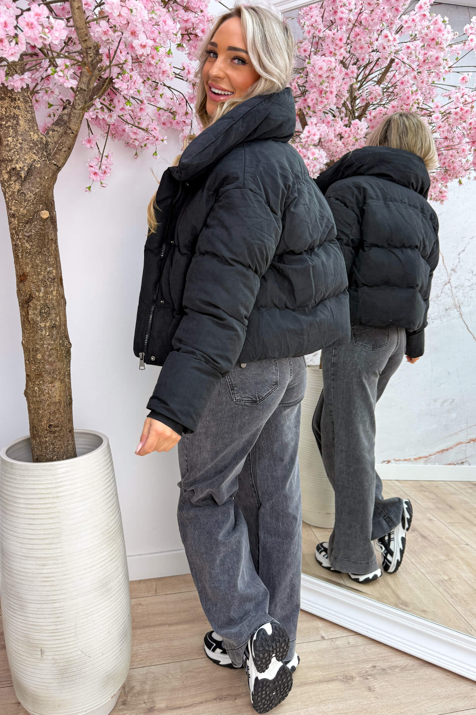 Puffy in suede look winterjas - Zwart