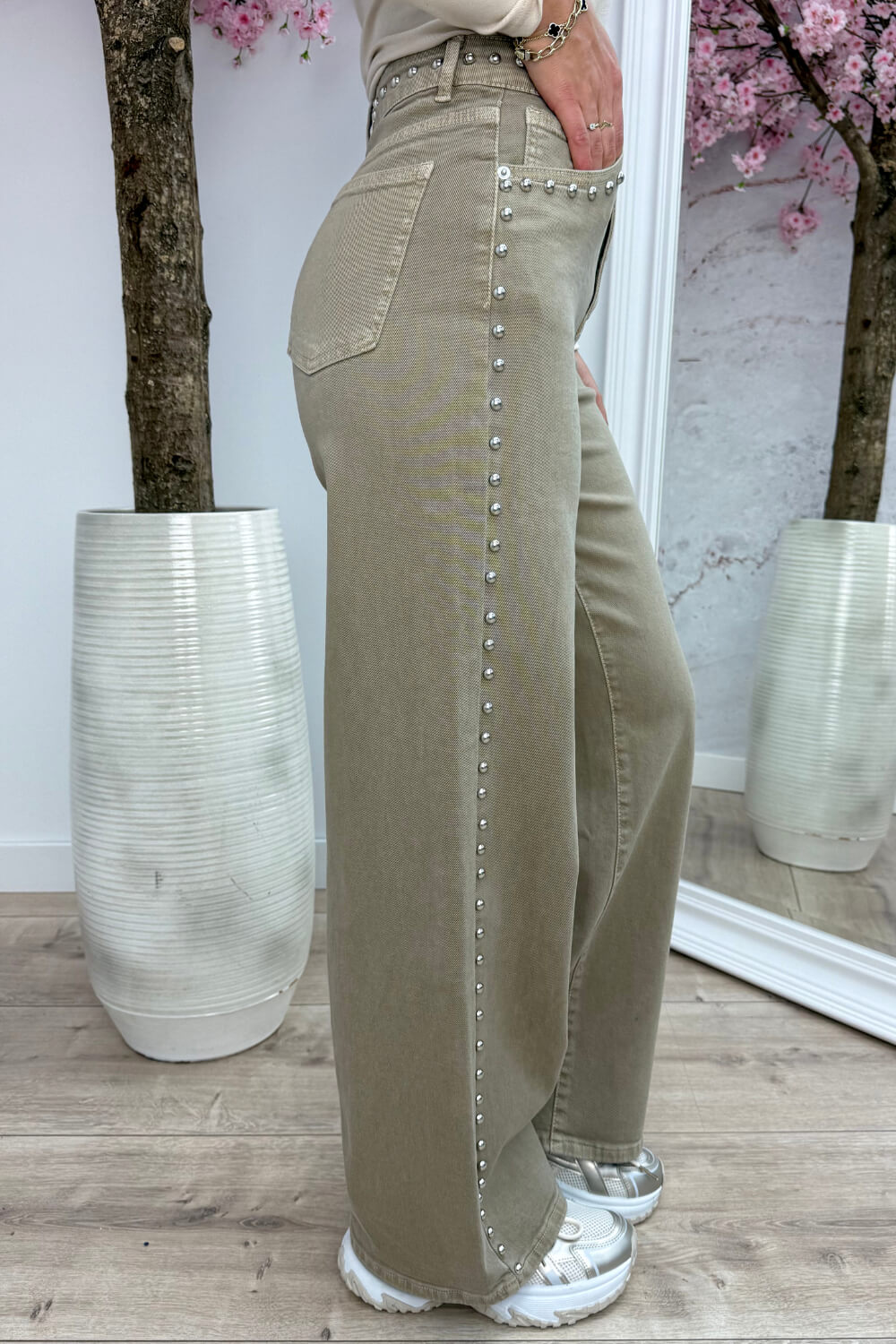 Studded wide leg jeans 3378-2-50 - Beige