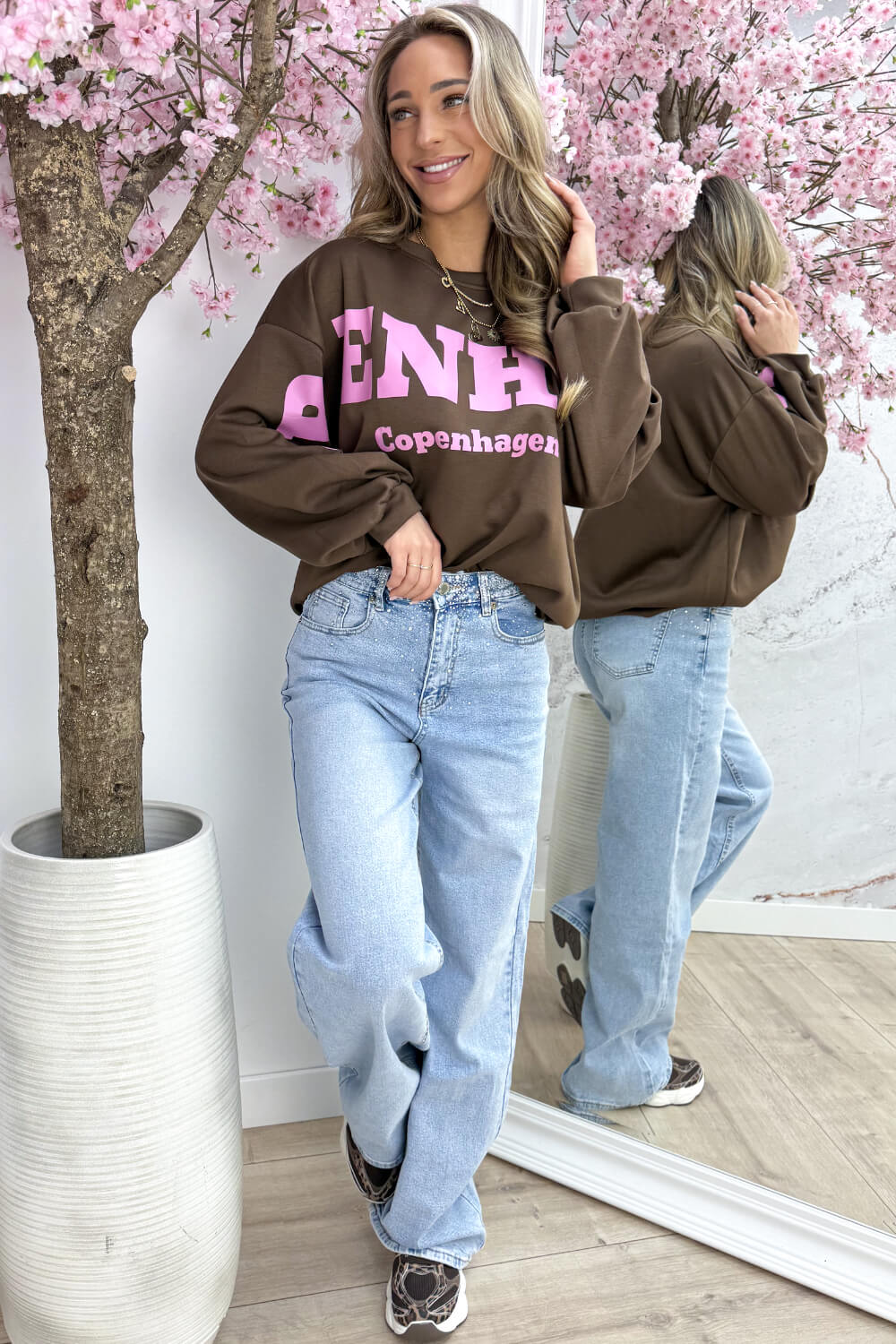 Copenhagen vibe sweater - Bruin