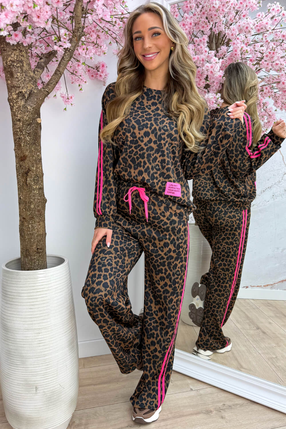 Leopard perfect embleem comfy co-ord - Zwart