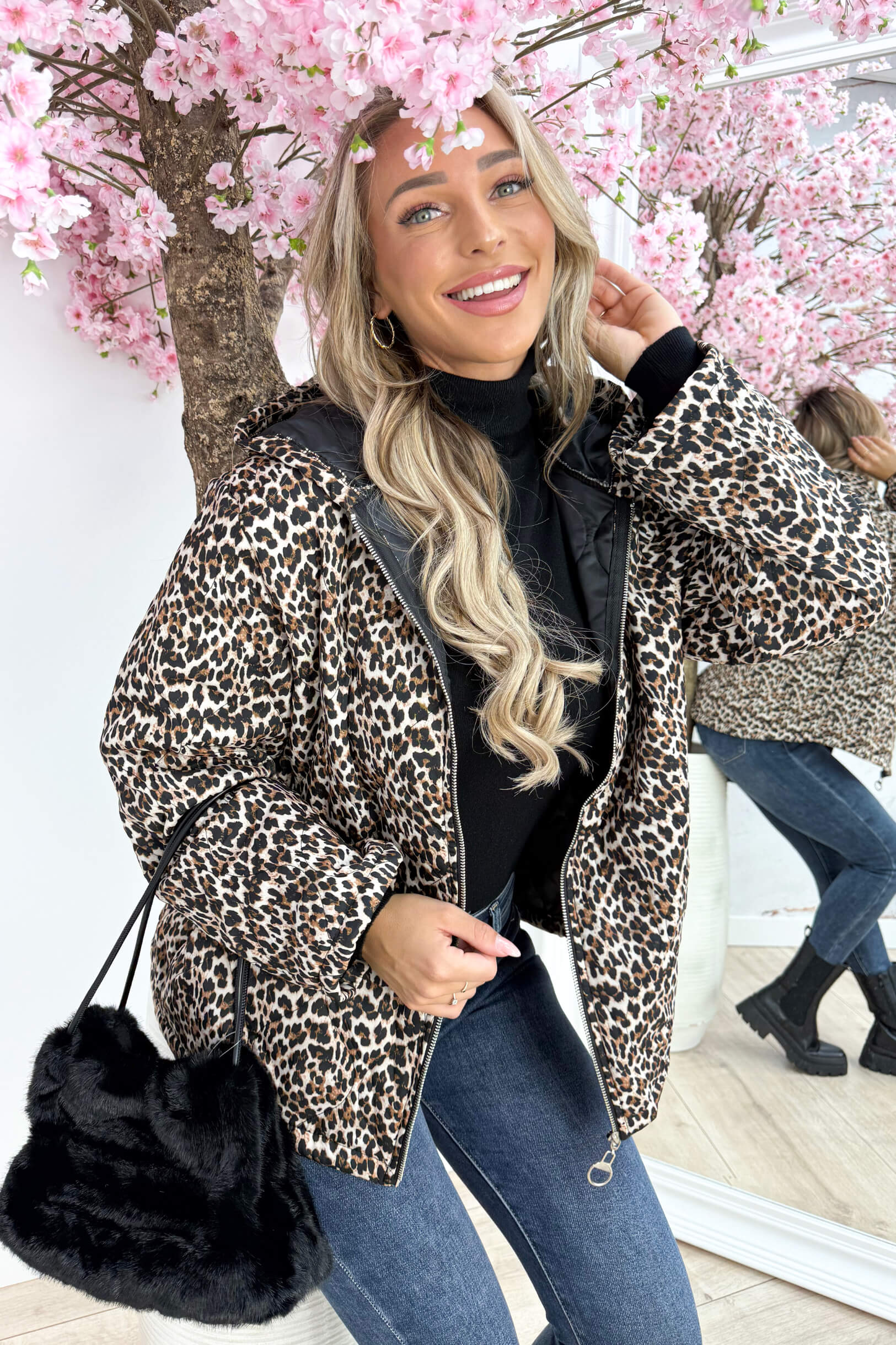 Always in leopard jacket - Beige