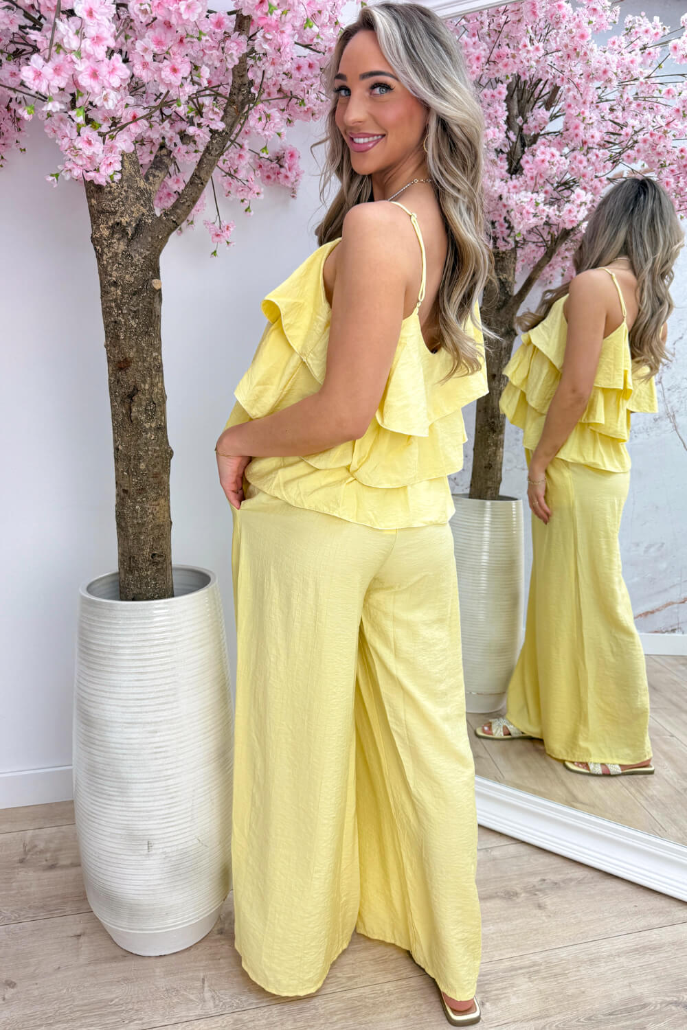 Ruffle glow co-ord - Geel
