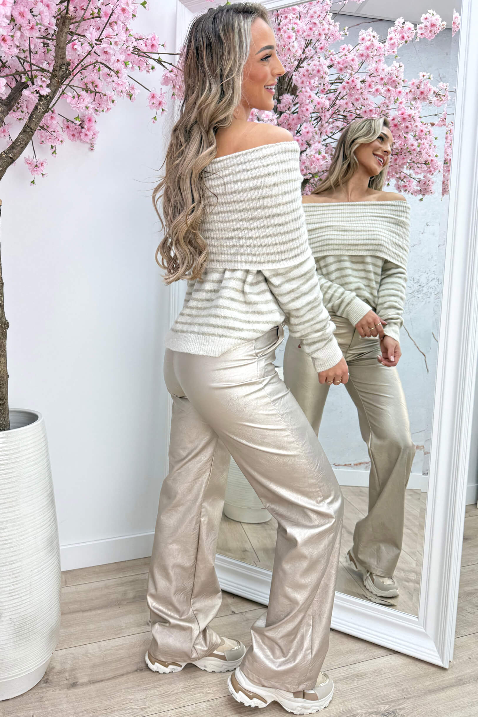 Off shoulder stripe trui - Beige
