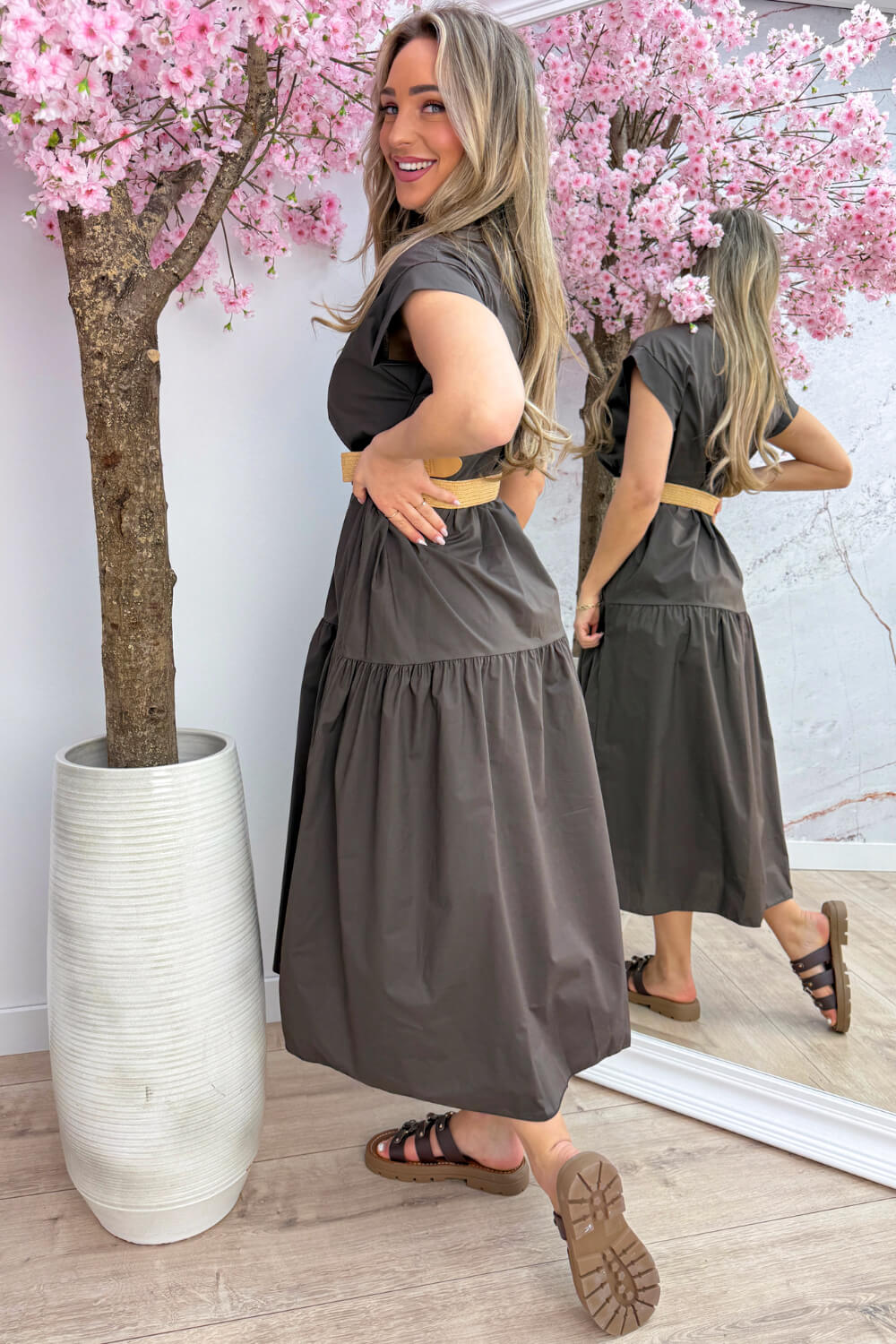 Cotton elegance maxi dress (Incl. riem) - Bruin