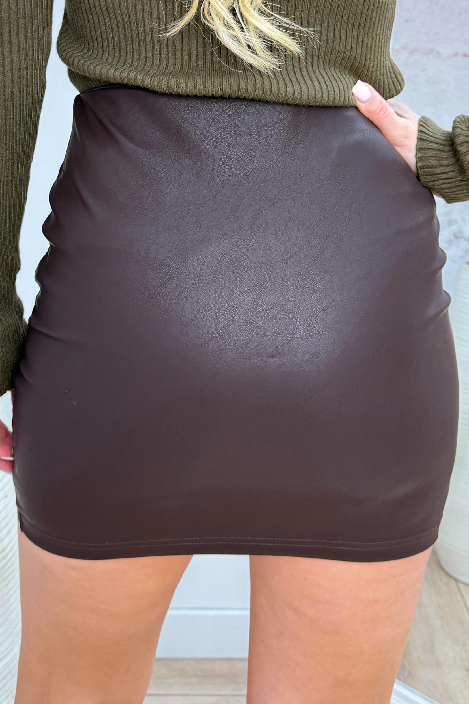 Cross over leather look lace skirt - Bruin