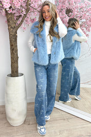 Fluffy vibes gilet - Sky blue