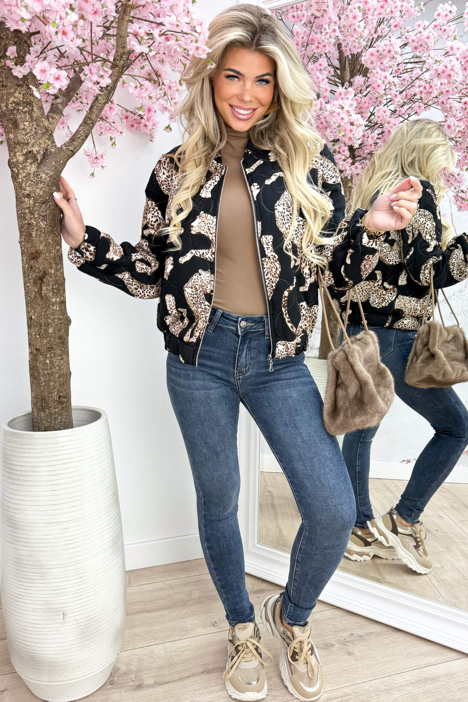 Leopard wavy bomber - Zwart
