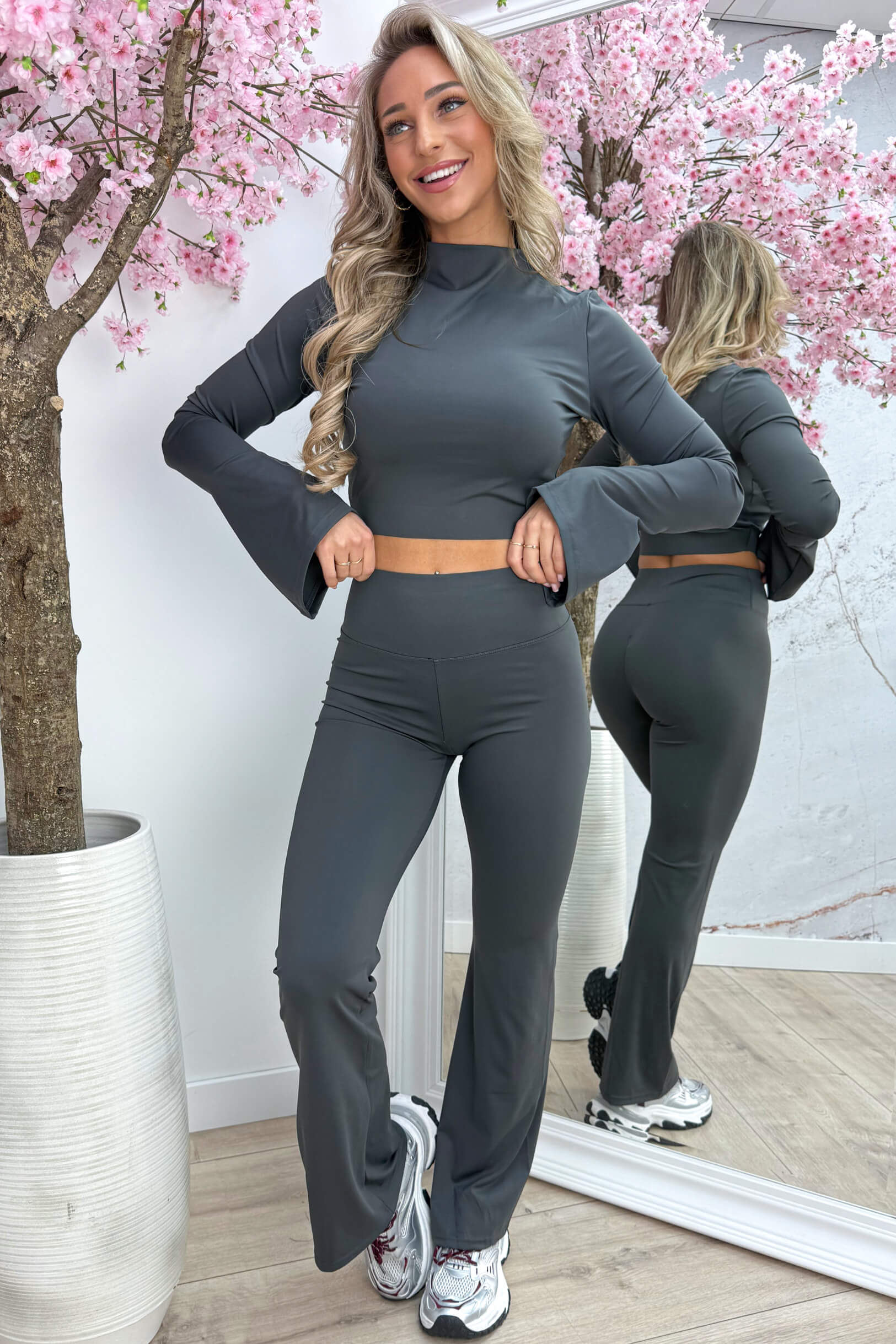 Sporty cropped co-ord - Dk. grijs