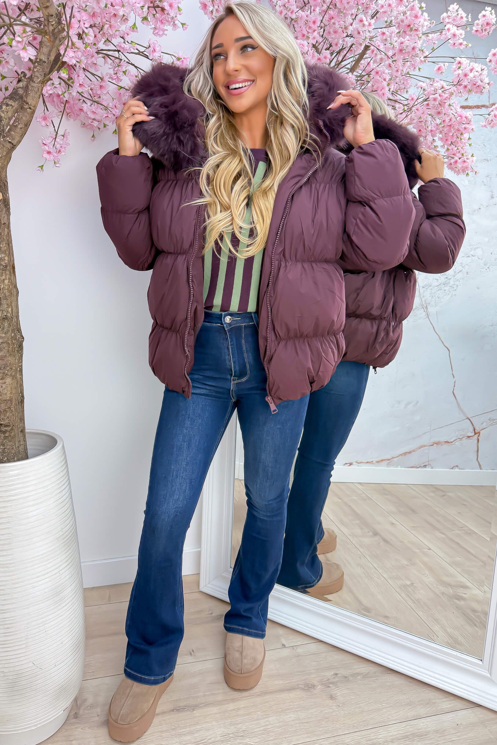 Snowy days are calling winterjas - Bordeaux