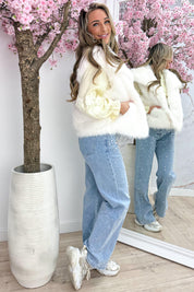 Fluffy vibes gilet - Wit